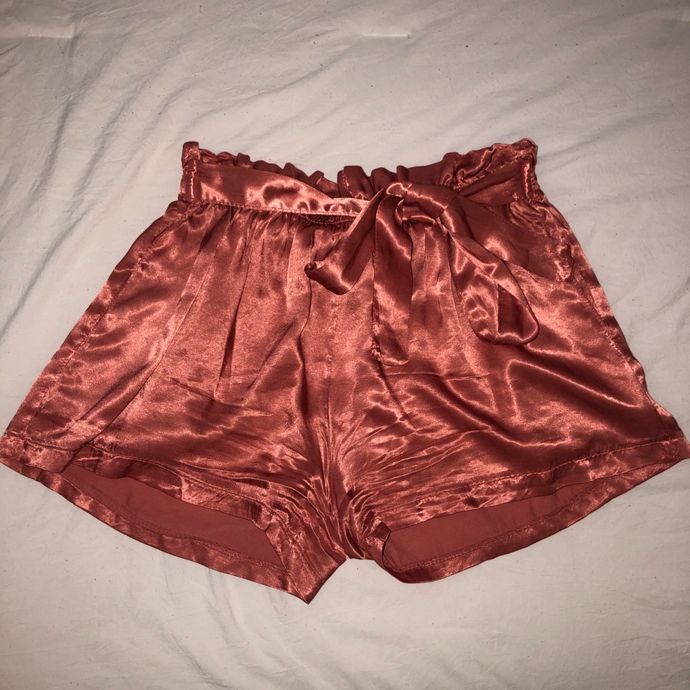 Rose flow shorts